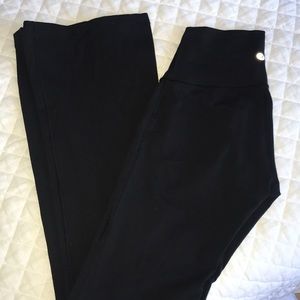 Flare Lululemon Yoga Pants